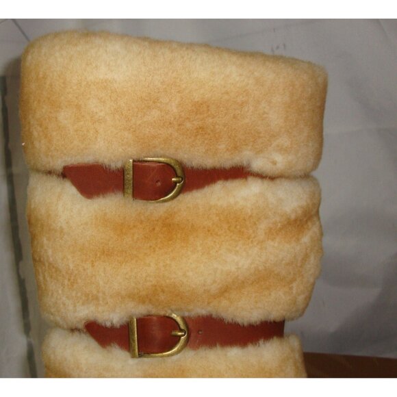 UGG Australia LILYAN Mahogany Waterproof Leather Sheepskin Boots Size US 6 NIB - Picture 3 of 7